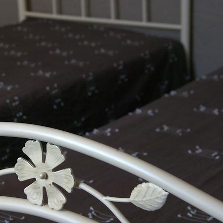Hotel Du Cheval Blanc Saint-Rémy-de-Provence Kültér fotó