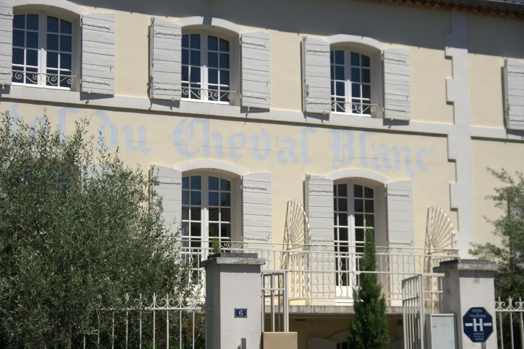 Hotel Du Cheval Blanc Saint-Rémy-de-Provence Kültér fotó