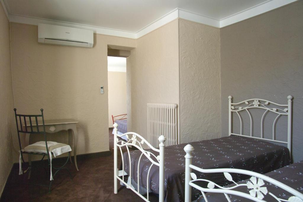 Hotel Du Cheval Blanc Saint-Rémy-de-Provence Kültér fotó